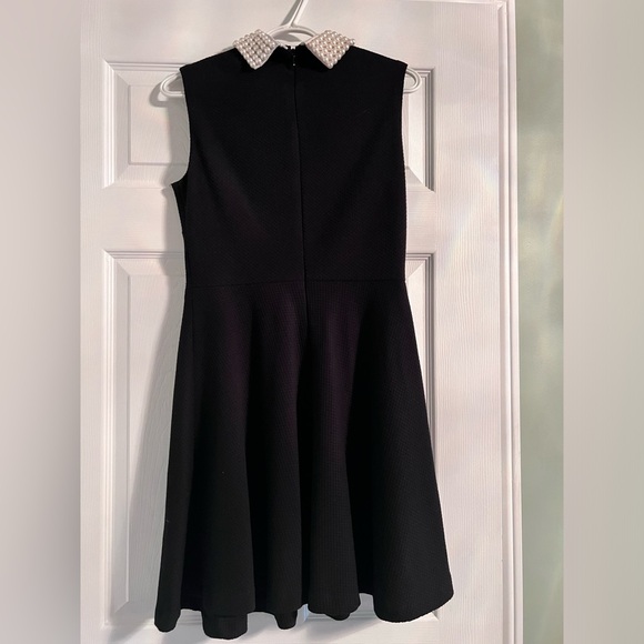 Betsey Johnson Pearl collar dress Size 6 Black - Picture 2 of 2